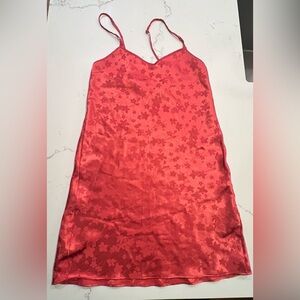 Warner's Scarlet Floral Slip